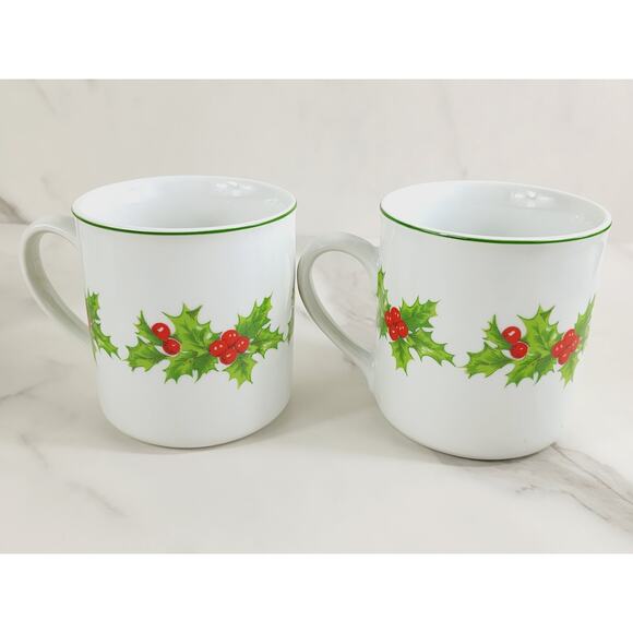 Schmidt Coffee Mug Teacup Christmas Holly Wreath Porcelain 3 1/2" Brasil x4 Vtg - Picture 8 of 13